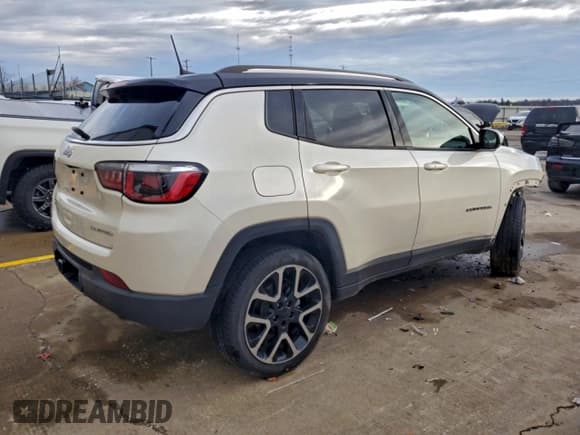 ✅ 2018 Jeep Compass Limited • VIN: 3C4NJDCBXJT149155 • Lot: 93930085. Wystawiony na Copart z przebiegiem 80 988 mil. Bezpłatny archiwum sprzedaży aukcyjnych z USA i szczegółowy raport historii pojazdu na DreamBid. Zdjęcie 3.