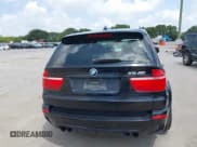 ✅ 2010 BMW X5 M • VIN: 5YMGY0C51ALK25937 • Lot: 42741850. Listed on IAAI with 117,720 mi. Free auction sales archive from the USA and detailed vehicle history report at DreamBid. Image 16.