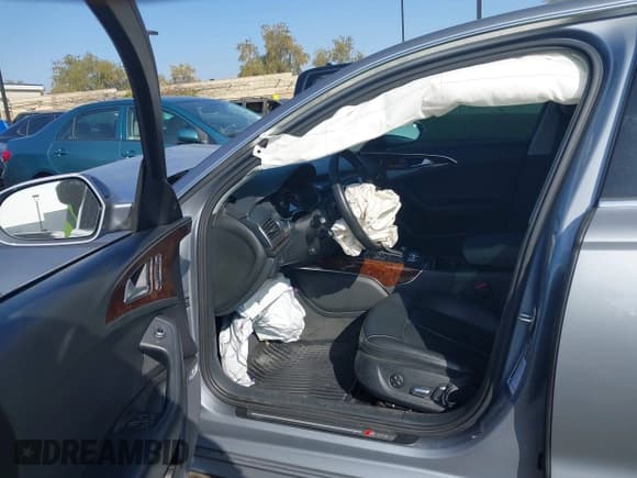 ✅ 2017 Audi A6 Premium Plus • VIN: WAUF2AFC1HN116380 • Лот: 43520303. Опубликован ранее на IAAI с пробегом 97 262 миль. Бесплатный доступ к архиву аукционных продаж из США и подробный отчёт об истории автомобиля на DreamBid. Изображение 5.