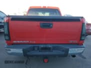 ✅ 2010 GMC Sierra 1500 • VIN: 3GTXKVE21AG256015 • Lot: 81150644. Wystawiony na Copart z przebiegiem 209 411 mil. Bezpłatny archiwum sprzedaży aukcyjnych z USA i szczegółowy raport historii pojazdu na DreamBid. Zdjęcie 6.