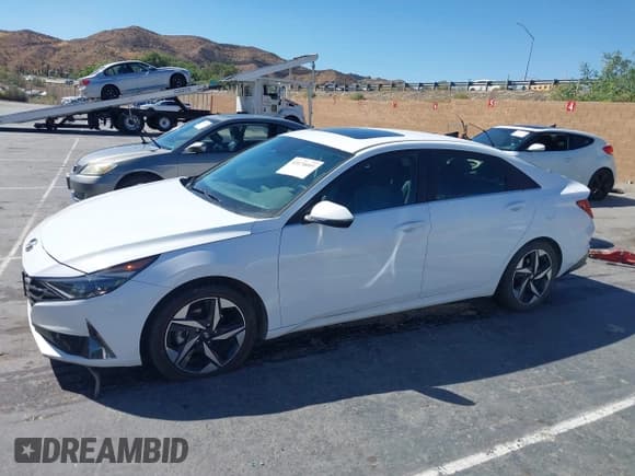 ✅ 2023 Hyundai Elantra Limited • VIN: KMHLN4AJ1PU050871 • Lot: 43170095. Listed on IAAI with 57,067 mi. Free auction sales archive from the USA and detailed vehicle history report at DreamBid. Image 14.