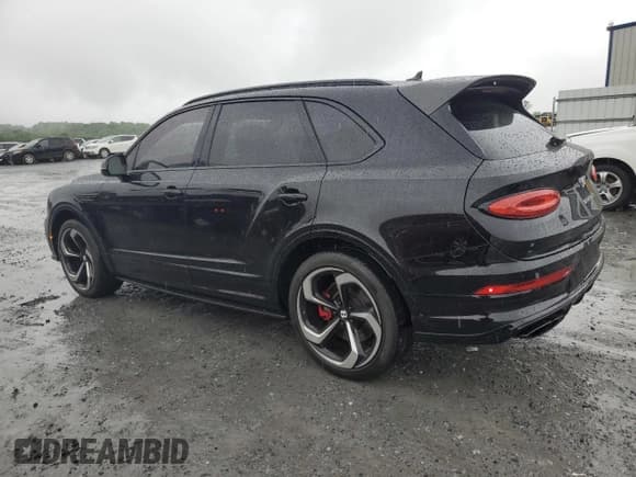 ✅ 2022 Bentley Bentayga V8 • VIN: SJAAM2ZV8NC039607 • Лот: 54888564. Опубликован ранее на Copart с пробегом 15 561 миль. Бесплатный доступ к архиву аукционных продаж из США и подробный отчёт об истории автомобиля на DreamBid. Изображение 2.