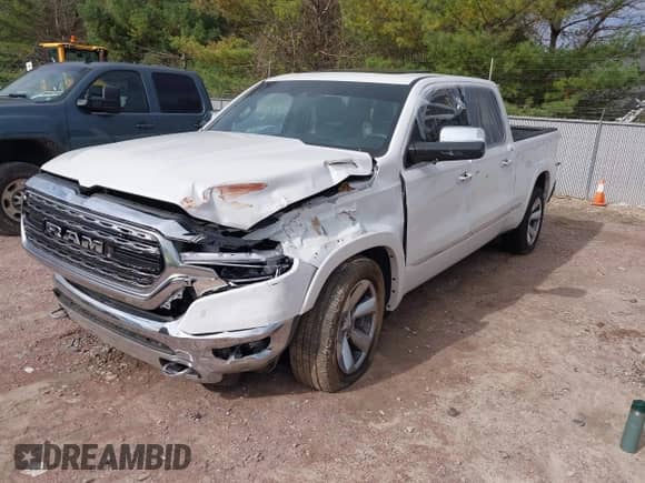 2019 Ram 1500 Limited z VIN 1C6SRFPT2KN508369, wystawiony jako IAAI lot #42187146 z przebiegiem 80 498 mil mil oraz . Historia ofert i sprzedaży dostępna na DreamBid. Obrazek 2.