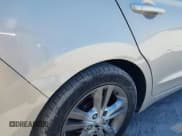 ✅ 2017 Hyundai Elantra Limited • VIN: 5NPD84LFXHH145059 • Lot: 43710084. Listed on IAAI with 116,826 mi. Free auction sales archive from the USA and detailed vehicle history report at DreamBid. Image 18.