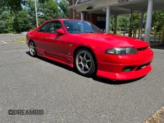 ✅ 1995 Nissan Skyline • VIN: ECR33050152 • Lot: 88987075. Wystawiony na Copart z przebiegiem 56 000 mil. Bezpłatny archiwum sprzedaży aukcyjnych z USA i szczegółowy raport historii pojazdu na DreamBid. Zdjęcie 1.