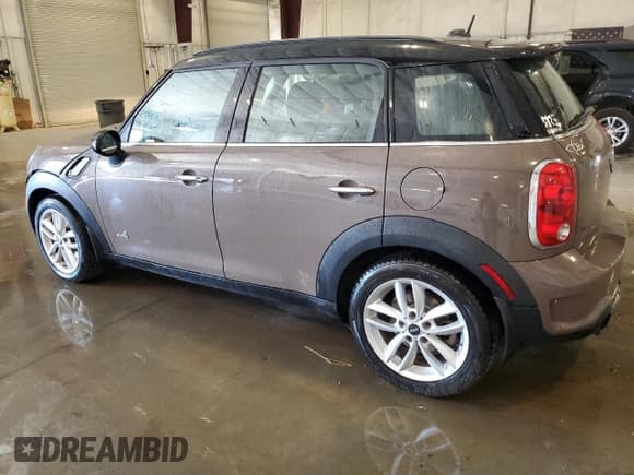 ✅ 2013 MINI Countryman S ALL4 • VIN: WMWZC5C52DWP33055 • Lot: 80901345. Listed on Copart with 114,186 mi. Free auction sales archive from the USA and detailed vehicle history report at DreamBid. Image 2.