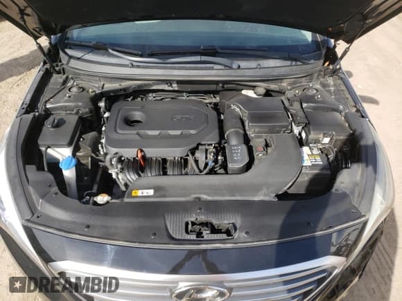 ✅ 2017 Hyundai Sonata SE • VIN: 5NPE24AF2HH592607 • Lot: 47034363. Listed on Copart with 56,324 mi. Free auction sales archive from the USA and detailed vehicle history report at DreamBid. Image 11.