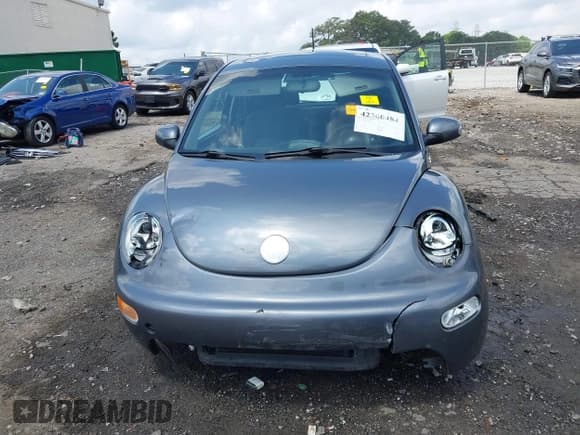 ✅ 2005 Volkswagen Beetle GLS • VIN: 3VWCK31C45M405037 • Lot: 42300484. Wystawiony na IAAI z przebiegiem 62 617 mil. Bezpłatny archiwum sprzedaży aukcyjnych z USA i szczegółowy raport historii pojazdu na DreamBid. Zdjęcie 13.