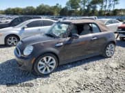 ✅ 2013 MINI Convertible S • VIN: WMWZP3C50DT705135 • Лот: 76542704. Опубликован ранее на Copart с пробегом 71 300 миль. Бесплатный доступ к архиву аукционных продаж из США и подробный отчёт об истории автомобиля на DreamBid. Изображение 1.