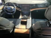 ✅ 2024 Jeep Grand Wagoneer Series III • VIN: 1C4SJSGP1RS171359 • Lot: 73889394. Wystawiony na Copart z przebiegiem 6 683 mil. Bezpłatny archiwum sprzedaży aukcyjnych z USA i szczegółowy raport historii pojazdu na DreamBid. Zdjęcie 8.