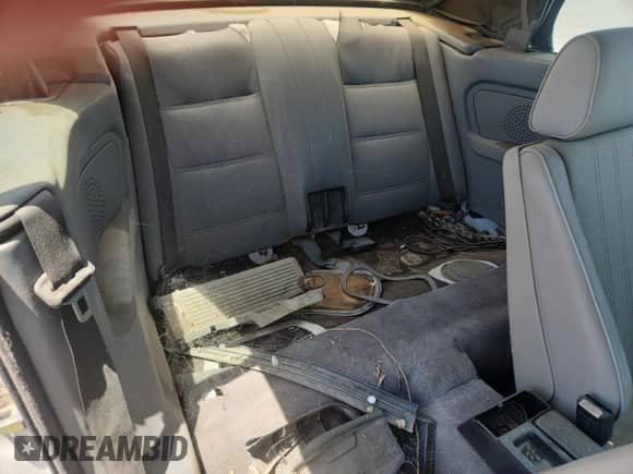 1991 BMW 3 Series z VIN WBABB2314MEC26165, wystawiony jako Copart lot #58839205 z przebiegiem 124 898 mil mil oraz Szkoda całkowita • Salvage title. Historia ofert i sprzedaży dostępna na DreamBid. Obrazek 10.