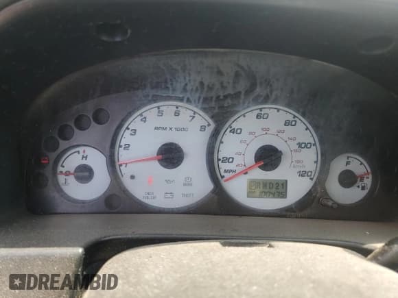 ✅ 2003 Ford Escape XLS Popular • VIN: 1FMYU92103KA03048 • Lot: 68683685. Listed on Copart with 100,475 mi. Free auction sales archive from the USA and detailed vehicle history report at DreamBid. Image 9.