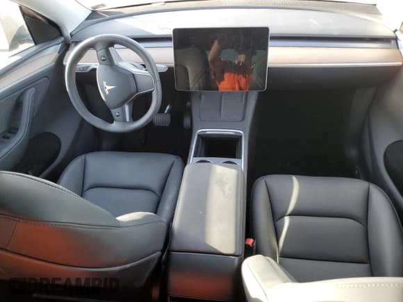 ✅ 2024 Tesla Model Y Long Range • VIN: 7SAYGDEE7RA276099 • Лот: 49843865. Опубликован ранее на Copart с пробегом Не указан. Бесплатный доступ к архиву аукционных продаж из США и подробный отчёт об истории автомобиля на DreamBid. Изображение 8.