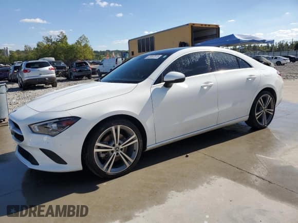 ✅ 2020 Mercedes-Benz CLA 250 • VIN: W1K5J4GB9LN083619 • Lot: 83957815. Wystawiony na Copart z przebiegiem 38 909 mil. Bezpłatny archiwum sprzedaży aukcyjnych z USA i szczegółowy raport historii pojazdu na DreamBid. Zdjęcie 1.