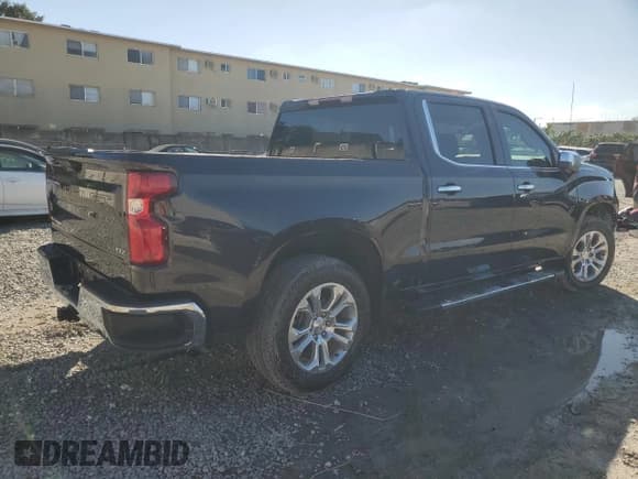 ✅ 2024 Chevrolet Silverado 1500 • VIN: 3GCPAEE80RG288621 • Лот: 77866144. Опубликован ранее на Copart с пробегом 5 492 миль. Бесплатный доступ к архиву аукционных продаж из США и подробный отчёт об истории автомобиля на DreamBid. Изображение 3.