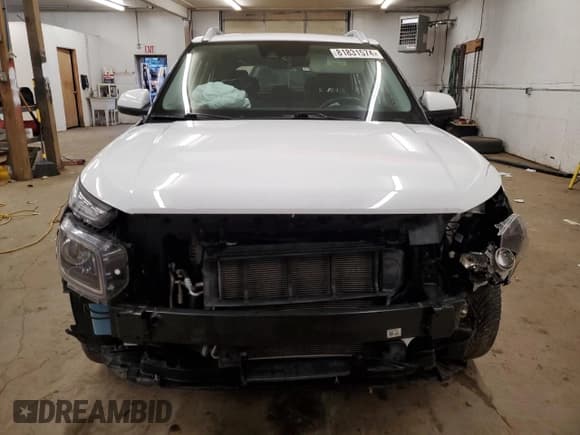 ✅ 2022 Hyundai Venue Limited • VIN: KMHRC8A38NU142713 • Lot: 81831574. Listed on Copart with 32,315 mi. Free auction sales archive from the USA and detailed vehicle history report at DreamBid. Image 5.