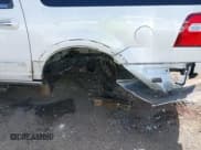 ✅ 2017 Ford Expedition Max Limited • VIN: 1FMJK1KT7HEA81097 • Lot: 41974420. Wystawiony na IAAI z przebiegiem 145 645 mil. Bezpłatny archiwum sprzedaży aukcyjnych z USA i szczegółowy raport historii pojazdu na DreamBid. Zdjęcie 6.