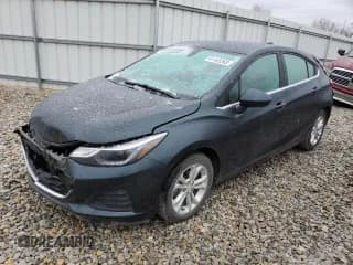 ✅ 2019 Chevrolet Cruze LT • VIN: 3G1BE6SM7KS605473 • Lot: 41443263. Listed on Copart with 93,622 mi. Free auction sales archive from the USA and detailed vehicle history report at DreamBid. Image 1.