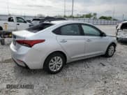 ✅ 2018 Hyundai Accent SE • VIN: 3KPC24A30JE022631 • Лот: 51196004. Опубликован ранее на Copart с пробегом 109 997 миль. Бесплатный доступ к архиву аукционных продаж из США и подробный отчёт об истории автомобиля на DreamBid. Изображение 3.