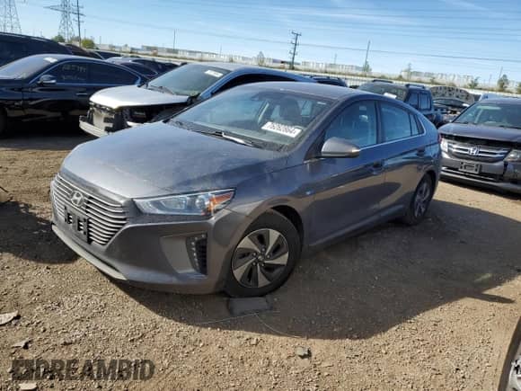 2019 Hyundai Ioniq SEL с VIN KMHC75LC8KU111060, выставлен на аукционе Copart как лот 76262864 с пробегом 132 863 миль миль и Списание • Salvage title. История ставок и продаж доступна на DreamBid. Изображение 1.