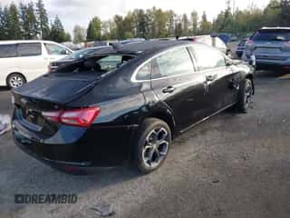 2022 Chevrolet Malibu LT with VIN 1G1ZD5STXNF158956, listed as a IAAI auction lot 43401660 with 47,586 mi miles and . Bid and sale history available at DreamBid. Image 4.