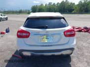 ✅ 2019 Mercedes-Benz GLA 250 • VIN: WDCTG4EB6KU009401 • Lot: 42402155. Wystawiony na IAAI z przebiegiem 45 042 mil. Bezpłatny archiwum sprzedaży aukcyjnych z USA i szczegółowy raport historii pojazdu na DreamBid. Zdjęcie 17.
