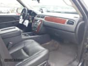 ✅ 2013 Chevrolet Tahoe LT • VIN: 1GNSKBE0XDR299416 • Лот: 42747880. Опубликован ранее на IAAI с пробегом 131 231 миль. Бесплатный доступ к архиву аукционных продаж из США и подробный отчёт об истории автомобиля на DreamBid. Изображение 5.