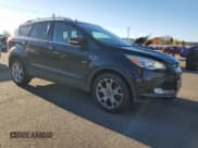 ✅ 2014 Ford Escape Titanium • VIN: 1FMCU9JX9EUA86454 • Лот: 91330195. Опубликован ранее на Copart с пробегом 166 107 миль. Бесплатный доступ к архиву аукционных продаж из США и подробный отчёт об истории автомобиля на DreamBid. Изображение 4.