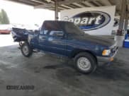 ✅ 1990 Toyota Pickup • VIN: JT4RN81A2L0052829 • Lot: 64253875. Listed on Copart with 220,265 mi. Free auction sales archive from the USA and detailed vehicle history report at DreamBid. Image 4.
