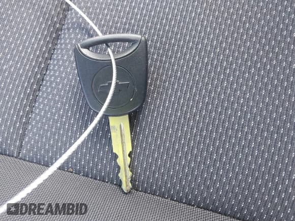 ✅ 2010 Chevrolet Aveo 1LT • VIN: KL1TD5DE8AB117147 • Lot: 43191809. Listed on IAAI with 130,988 mi. Free auction sales archive from the USA and detailed vehicle history report at DreamBid. Image 11.