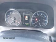 ✅ 2016 Toyota RAV4 XLE • VIN: JTMRFREV0GD178864 • Lot: 43592919. Listed on IAAI with 181,974 mi. Free auction sales archive from the USA and detailed vehicle history report at DreamBid. Image 7.