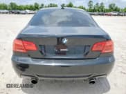 ✅ 2012 BMW 3 Series 335is • VIN: WBAKG1C59CE618830 • Лот: 59757895. Опубликован ранее на Copart с пробегом 91 893 миль. Бесплатный доступ к архиву аукционных продаж из США и подробный отчёт об истории автомобиля на DreamBid. Изображение 6.
