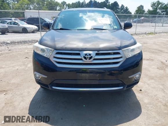 ✅ 2011 Toyota Highlander • VIN: 5TDZK3EH5BS037580 • Лот: 42915969. Опубликован ранее на IAAI с пробегом 239 192 миль. Бесплатный доступ к архиву аукционных продаж из США и подробный отчёт об истории автомобиля на DreamBid. Изображение 12.