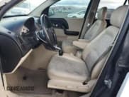 ✅ 2004 Saturn VUE V6 • VIN: 5GZCZ53474S837139 • Lot: 43388305. Wystawiony na Copart z przebiegiem 159 121 mil. Bezpłatny archiwum sprzedaży aukcyjnych z USA i szczegółowy raport historii pojazdu na DreamBid. Zdjęcie 7.