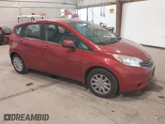 ✅ 2014 Nissan Note S • VIN: 3N1CE2CP6EL429174 • Lot: 41390271. Wystawiony na IAAI z przebiegiem 137 797 mil. Bezpłatny archiwum sprzedaży aukcyjnych z USA i szczegółowy raport historii pojazdu na DreamBid. Zdjęcie 1.