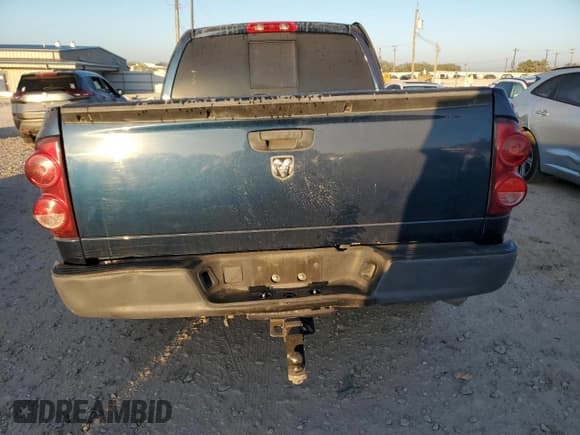 ✅ 2008 Dodge 1500 ST • VIN: 1D7HA18K48J104563 • Лот: 76948094. Опубликован ранее на Copart с пробегом 121 236 миль. Бесплатный доступ к архиву аукционных продаж из США и подробный отчёт об истории автомобиля на DreamBid. Изображение 6.