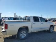 ✅ 2008 Dodge Dakota Laramie • VIN: 1D7HW58N38S638604 • Lot: 90980585. Wystawiony na Copart z przebiegiem 95 871 mil. Bezpłatny archiwum sprzedaży aukcyjnych z USA i szczegółowy raport historii pojazdu na DreamBid. Zdjęcie 3.