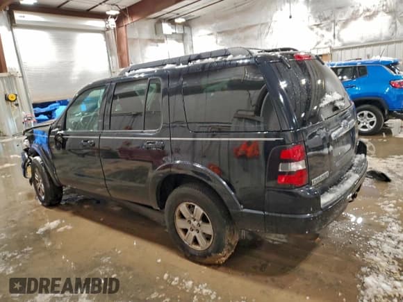 ✅ 2010 Ford Explorer XLT • VIN: 1FMEU7DE9AUA36011 • Lot: 94781415. Listed on Copart with 238,190 mi. Free auction sales archive from the USA and detailed vehicle history report at DreamBid. Image 2.