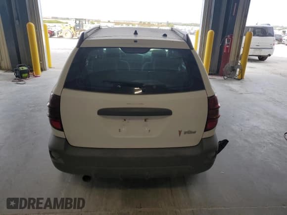 ✅ 2008 Pontiac Vibe • VIN: 5Y2SL65888Z400638 • Lot: 84433595. Wystawiony na Copart z przebiegiem 202 660 mil. Bezpłatny archiwum sprzedaży aukcyjnych z USA i szczegółowy raport historii pojazdu na DreamBid. Zdjęcie 6.