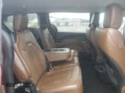 ✅ 2018 Chrysler Pacifica Limited • VIN: 2C4RC1GG3JR295240 • Lot: 64669365. Wystawiony na Copart z przebiegiem 87 318 mil. Bezpłatny archiwum sprzedaży aukcyjnych z USA i szczegółowy raport historii pojazdu na DreamBid. Zdjęcie 11.