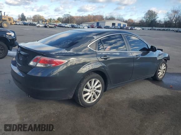 ✅ 2013 Mazda 6 i Touring • VIN: 1YVHZ8DH9D5M10841 • Lot: 85411615. Listed on Copart with 187,691 mi. Free auction sales archive from the USA and detailed vehicle history report at DreamBid. Image 3.