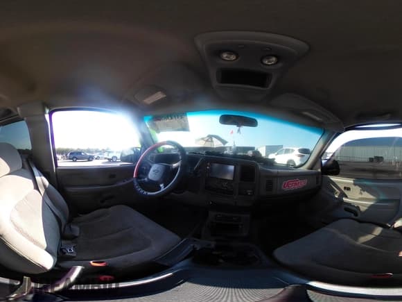 ✅ 2000 Chevrolet Silverado 1500 LS • VIN: 1GCEC19V8YZ284910 • Lot: 43143676. Wystawiony na IAAI z przebiegiem 127 000 mil. Bezpłatny archiwum sprzedaży aukcyjnych z USA i szczegółowy raport historii pojazdu na DreamBid. Zdjęcie 18.