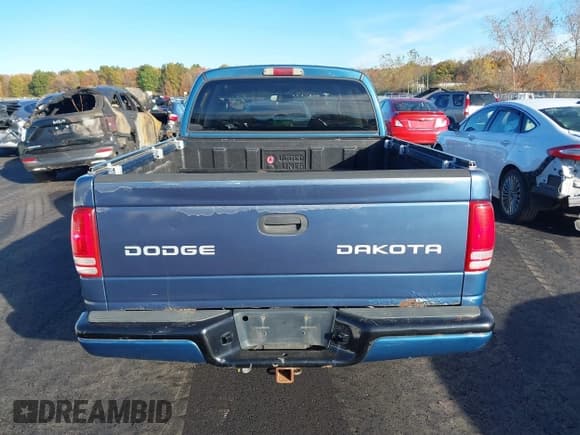 ✅ 2003 Dodge Dakota Sport • VIN: 1D7HG38N23S154191 • Lot: 43542416. Wystawiony na IAAI z przebiegiem 213 204 mil. Bezpłatny archiwum sprzedaży aukcyjnych z USA i szczegółowy raport historii pojazdu na DreamBid. Zdjęcie 17.