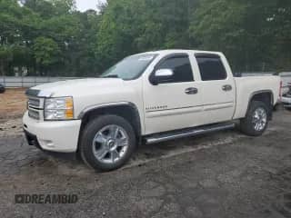 2012 Chevrolet Silverado 1500 LTZ с VIN 3GCPCTE04CG168708, выставлен на аукционе Copart как лот 54405354 с пробегом 156 487 миль миль и Списание • Salvage title. История ставок и продаж доступна на DreamBid. Изображение 1.