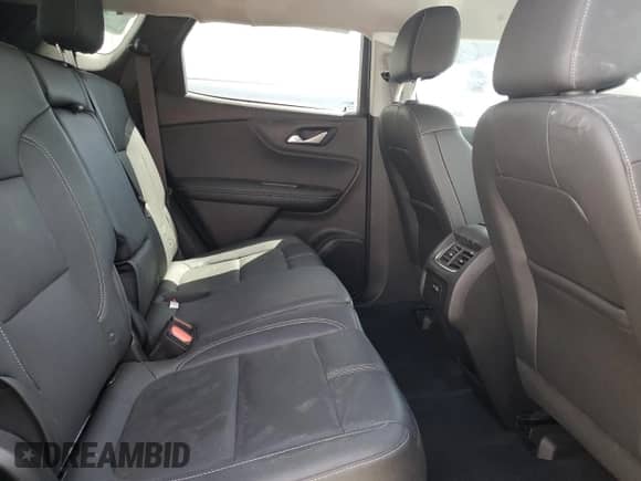 2024 Chevrolet Blazer LT z VIN 3GNKBJR40RS178941, wystawiony jako Copart lot #53538185 z przebiegiem 27 969 mil mil oraz Czysty tytuł • Clean title. Historia ofert i sprzedaży dostępna na DreamBid. Obrazek 11.