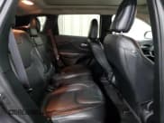 ✅ 2016 Jeep Cherokee Limited • VIN: 1C4PJMDS2GW104219 • Lot: 93211485. Wystawiony na Copart z przebiegiem 139 731 mil. Bezpłatny archiwum sprzedaży aukcyjnych z USA i szczegółowy raport historii pojazdu na DreamBid. Zdjęcie 11.