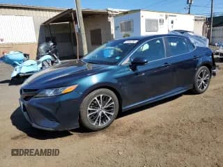 ✅ 2019 Toyota Camry SE • VIN: 4T1B11HK3KU246307 • Лот: 81464785. Опубликован ранее на Copart с пробегом 181 997 миль. Бесплатный доступ к архиву аукционных продаж из США и подробный отчёт об истории автомобиля на DreamBid. Изображение 1.