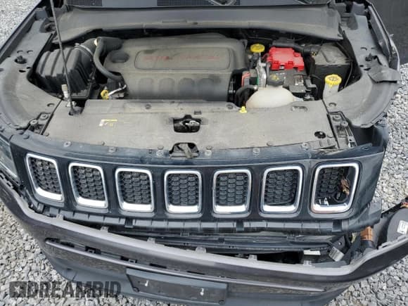 ✅ 2019 Jeep Compass Latitude • VIN: 3C4NJDBB9KT656292 • Lot: 58509595. Listed on Copart with 64,018 mi. Free auction sales archive from the USA and detailed vehicle history report at DreamBid. Image 12.