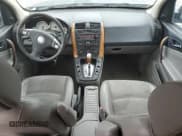 ✅ 2007 Saturn VUE V6 • VIN: 5GZCZ53467S849481 • Lot: 49244945. Wystawiony na Copart z przebiegiem 270 502 mil. Bezpłatny archiwum sprzedaży aukcyjnych z USA i szczegółowy raport historii pojazdu na DreamBid. Zdjęcie 8.