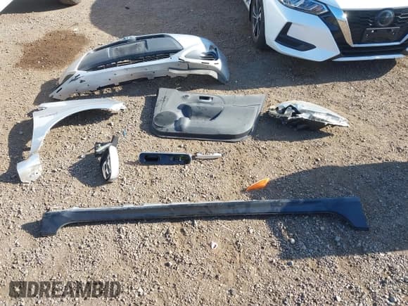 ✅ 2017 Toyota Prius One • VIN: JTDKDTB3XH1593023 • Lot: 42121790. Listed on IAAI with 184,345 mi. Free auction sales archive from the USA and detailed vehicle history report at DreamBid. Image 12.